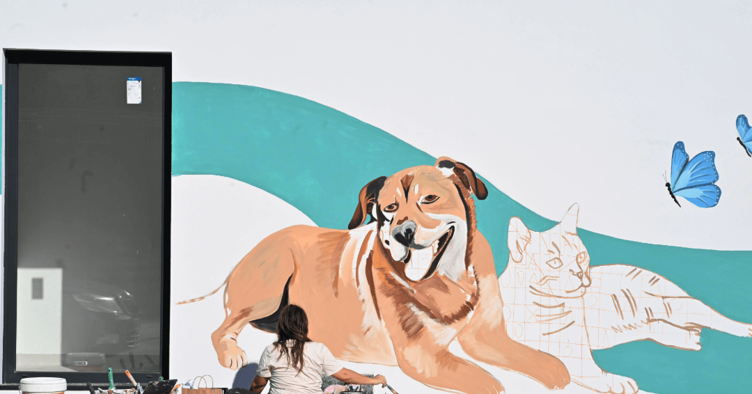 ¡Un mural único para recibiros en la Avenida de Xuxán 11!